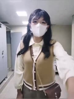 CD小允 ，涨得不行，在商场里每时每刻都想发情，女厕里有人也要进去发骚 - coolhotav